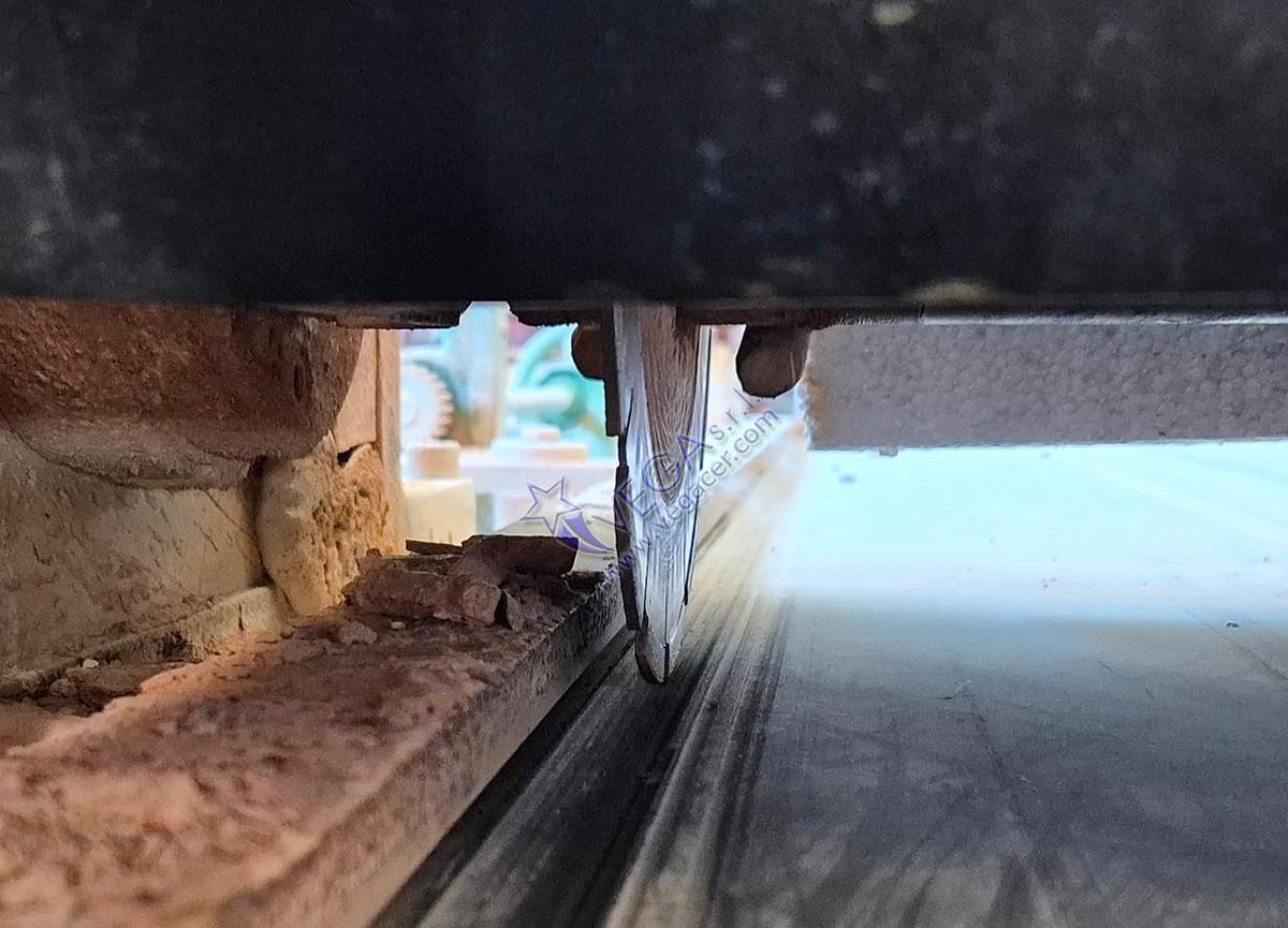 Usato Automatic longitudinal multi disk cutter TUNISI mod. LT251