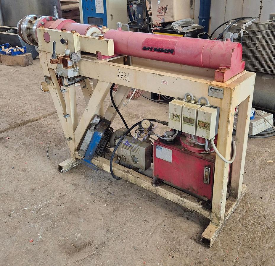 Usato Piston extruder BRAUN