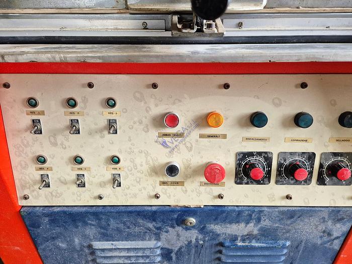 Usato Semi-automatic skin pack wrapping machine APM 