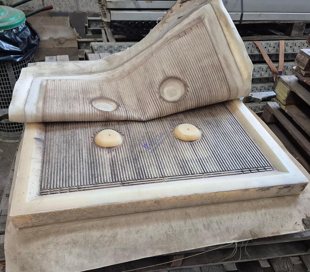 Usato Filterpress plates - 800 x 800 mm