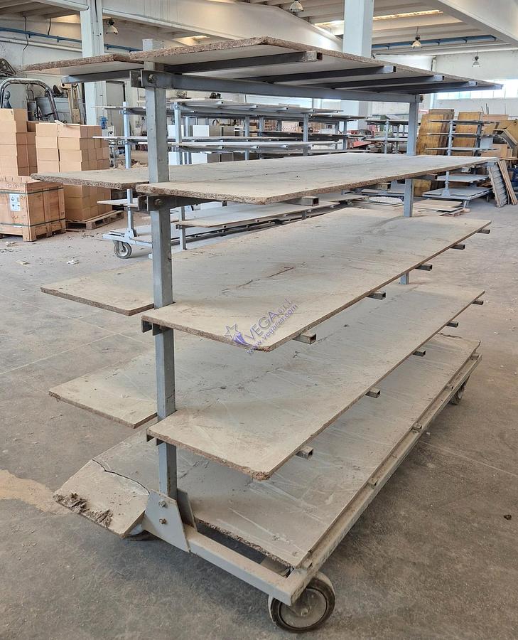 Usato Heavy trolleys for drying manufactured ceramic goods