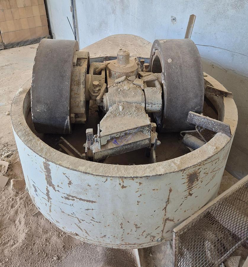 Usato Pan mixer with rotating tank