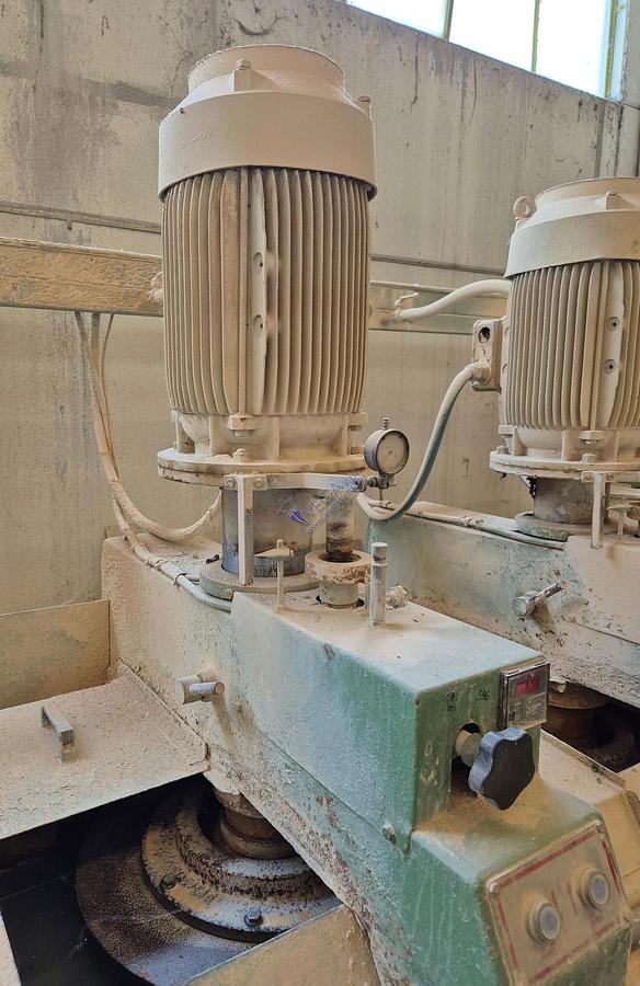 Usato Rectifying machine ARENA mod. LFM 4+1