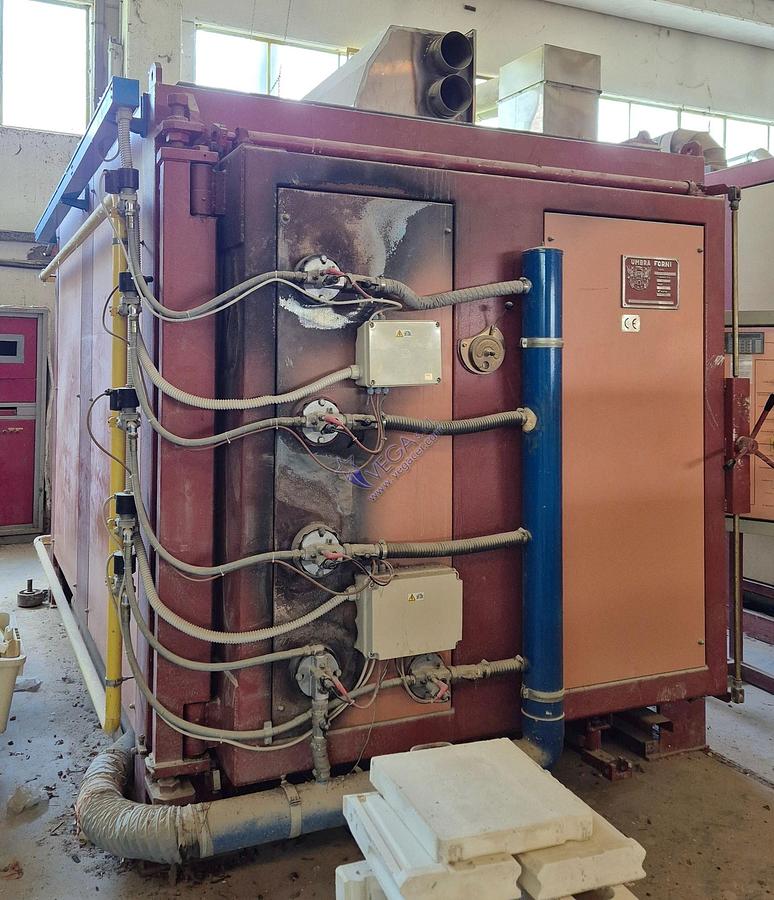 Usato Gas turbo kiln UMBRA FORNI mod. TURBO.FIRING.LINE - 4 m3, 1100°C