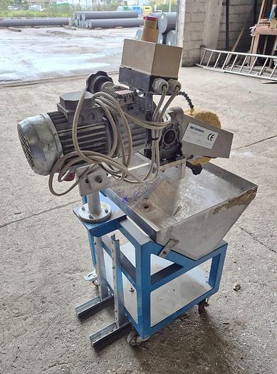 Usato Manual finishing unit SIMAT ENGINEERING mod. SP-01