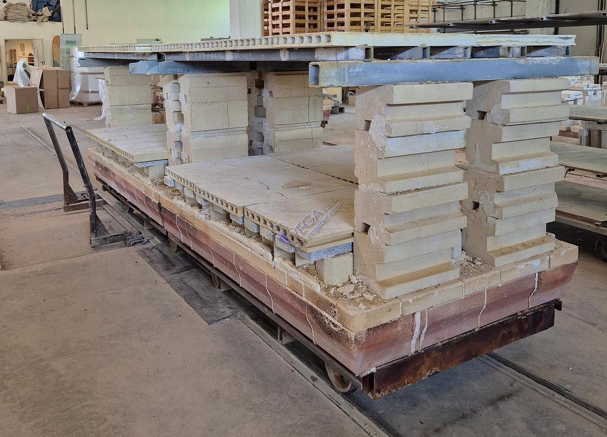 Usato Gas turbo kiln JOB FORNI mod. PULSAR BRICK - 6 m3, 1450°C, bricks lining