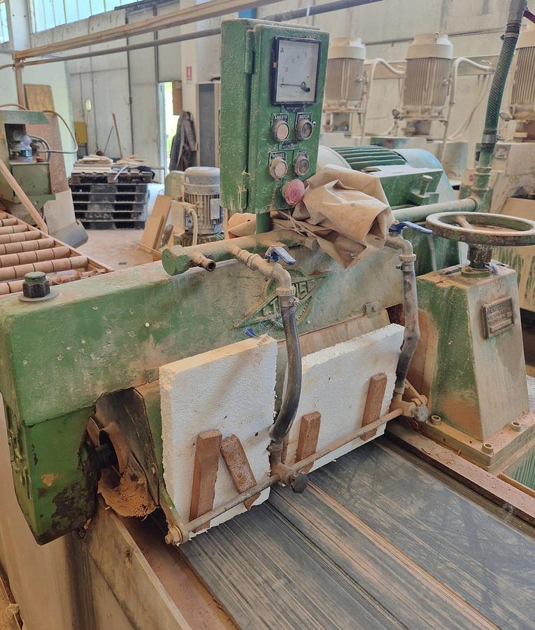 Usato Automatic longitudinal multi disk cutter TUNISI mod. LT251