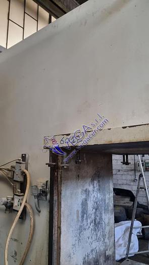 Used Hydraulic press  CMRC