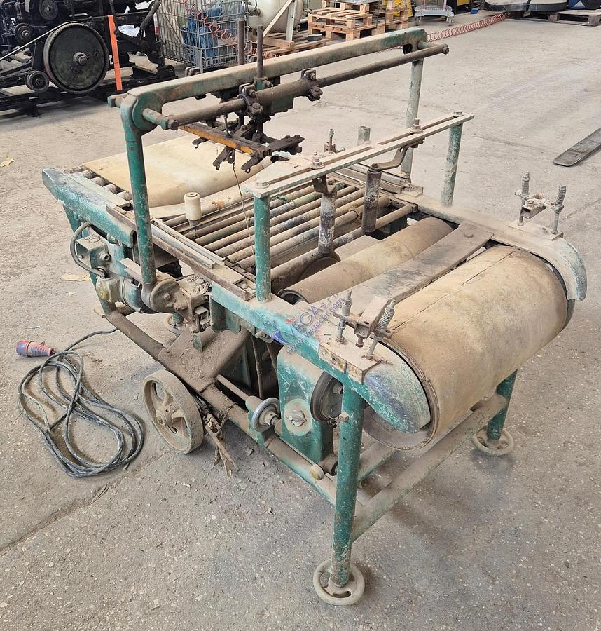 Usato Automatic vertical wire cutter CAPPELLETTI