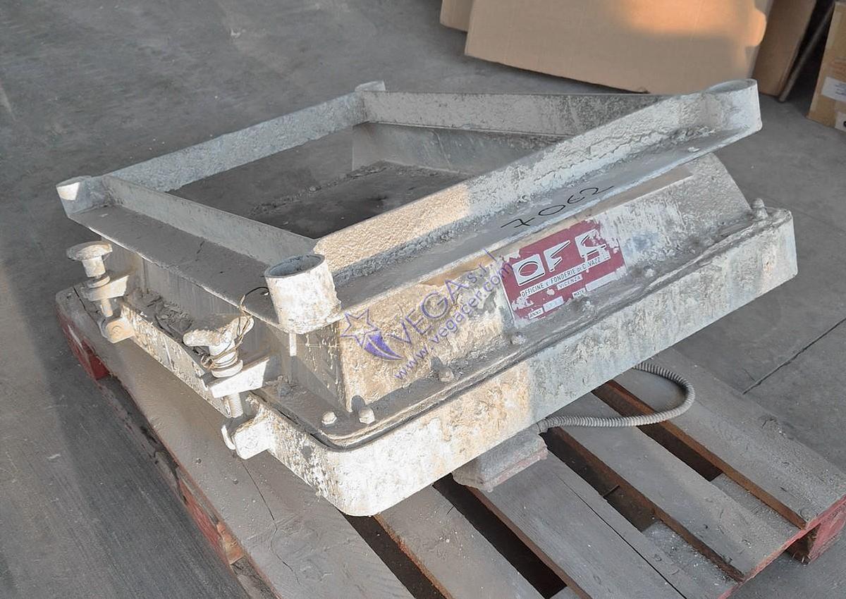 Usato Vibrating sieve VICENTINI mod. SV 600 x 900 with single net