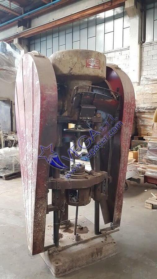 Usato Rotary press VICENTINI mod. FULGOR 240