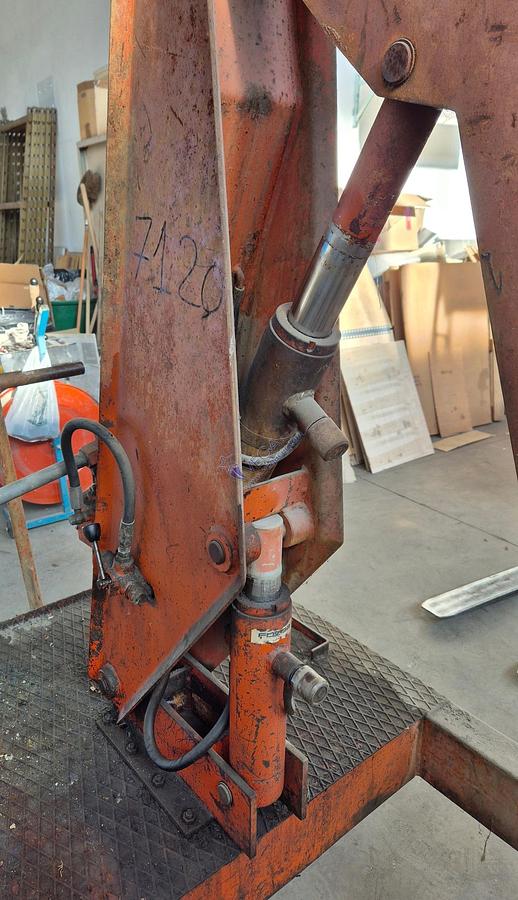 Usato Hydraulic trolley crane FOSSA