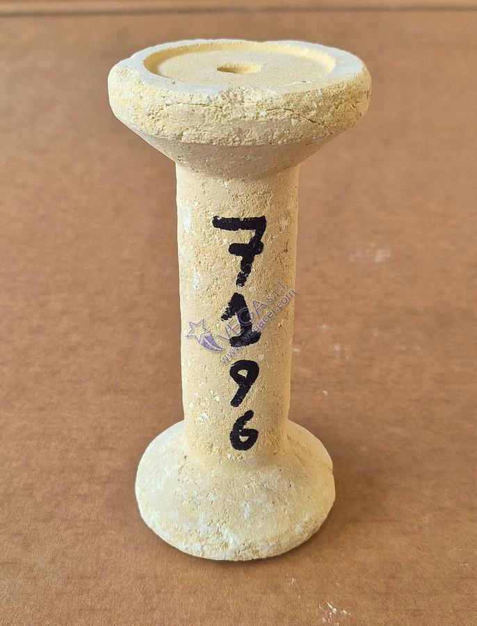 Usato Spool-shaped refractory column