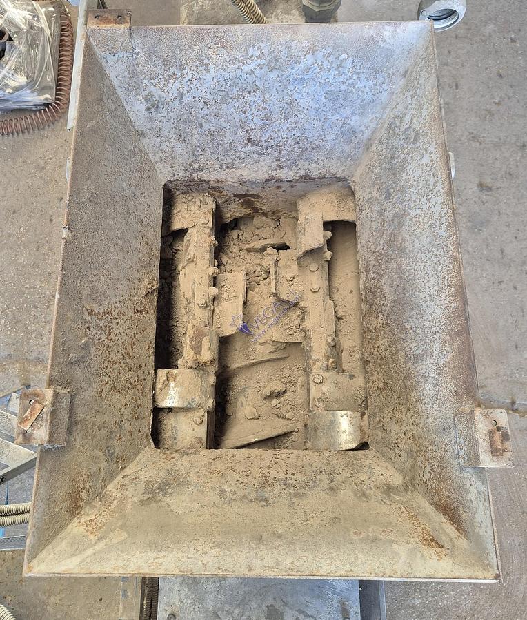 Usato De-airing pugmill LAKER mod. LV 250B.1