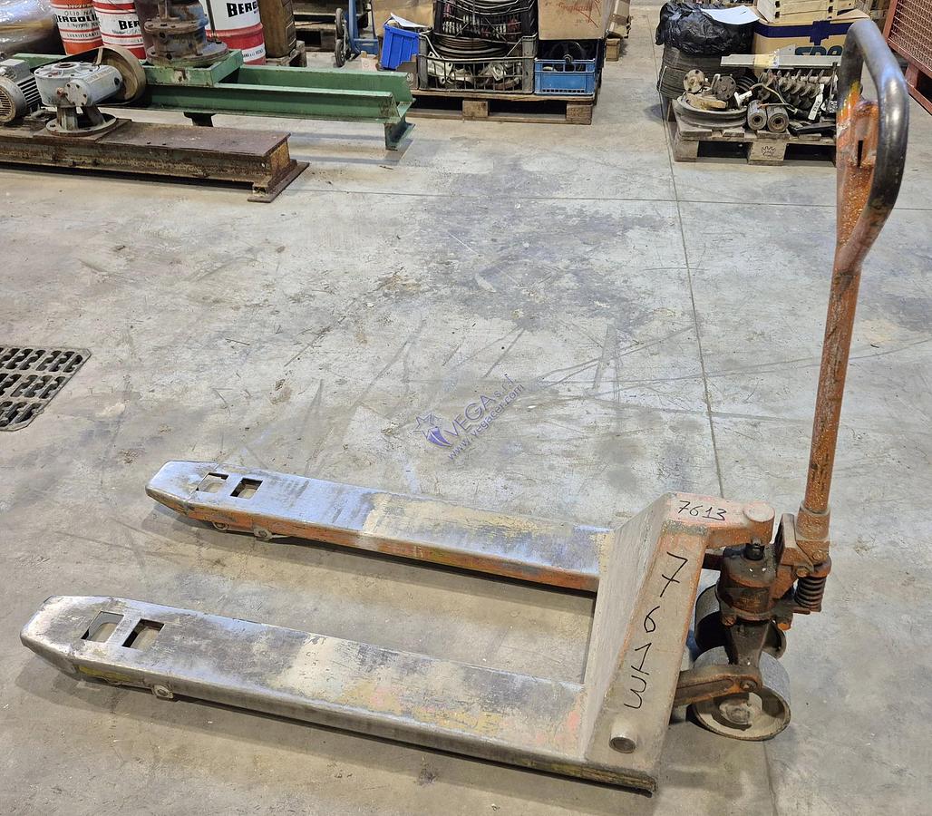 Usato Manual pallet truck OCMA