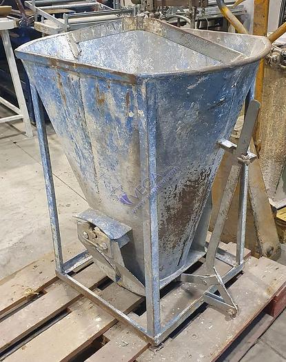Usato Hopper for raw materials with opening bottom