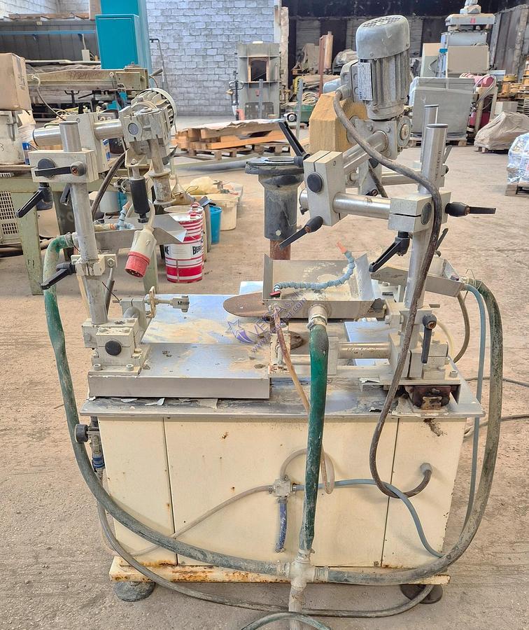 Usato Universal TAC finishing unit - suitable also for oval, rectangular, square objects 