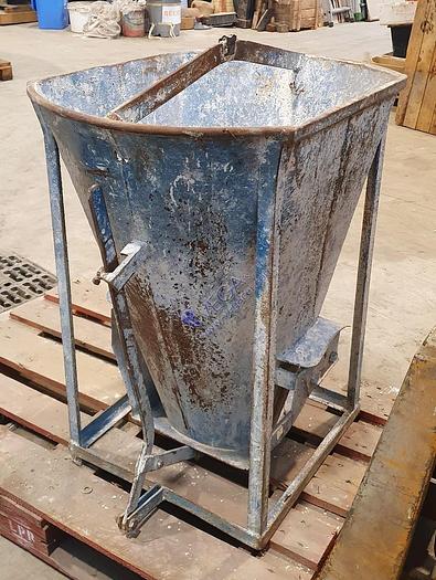 Usato Hopper for raw materials with opening bottom