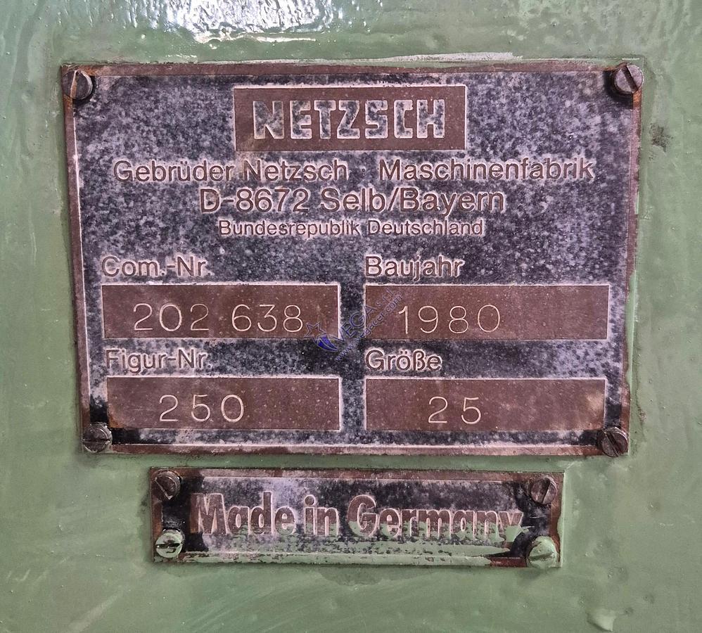 Usato De-airing pugmill NETZSCH mod. 250-25