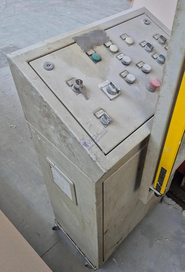 Usato Hydraulic RAM press C.M.R.M mod. PSA T75