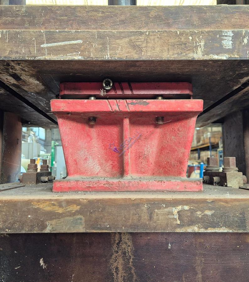 Usato Hydraulic press CMRM for metal moulds - 50 Ton