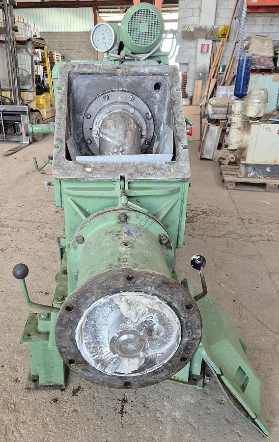 Usato De-airing pugmill NETZSCH mod. 250-25