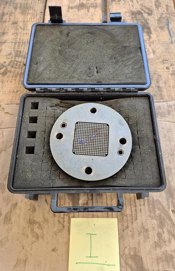 Usato Hard metal dies for producing honeycomb filters for foundries