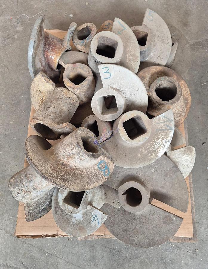 Usato Propeller set of spare parts for extruder BONGIOANNI mod. 10 TR