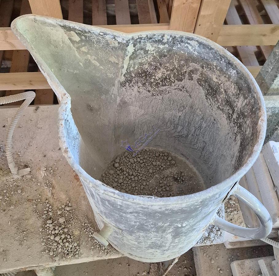 Usato Plaster mixer VICENTINI mod. DE30