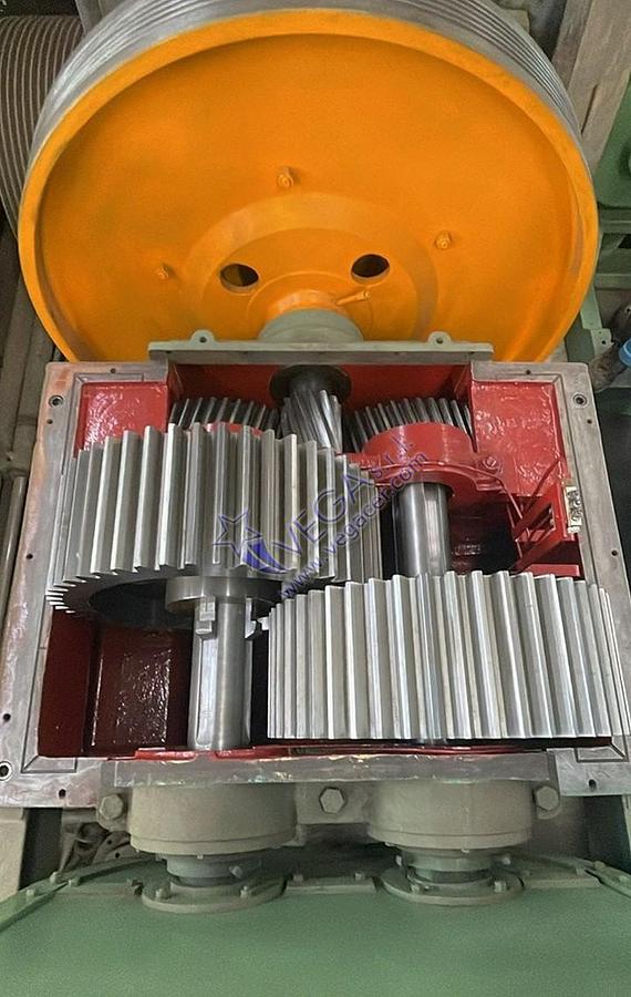 Ricondizionato Extruder/brick production machine BONGIOANNI mod. 28 MEV