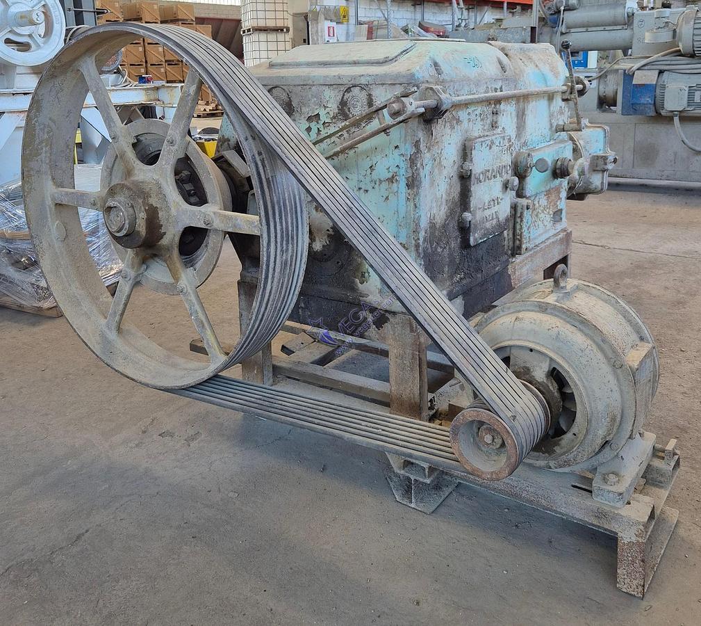 Usato Extruder MORANDO mod. MVP 3 series D