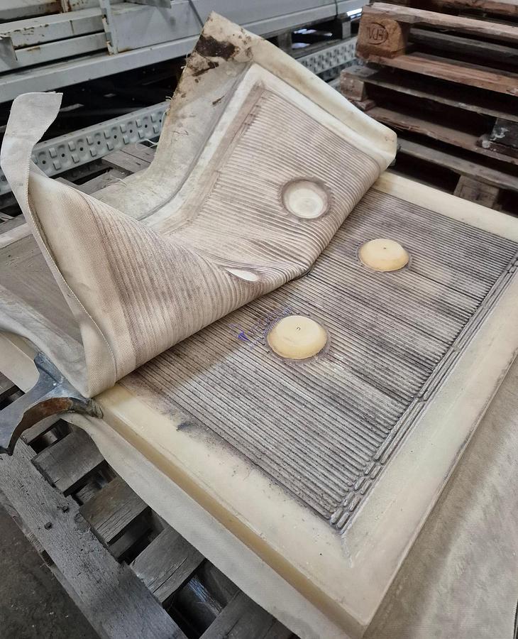 Usato Filterpress plates - 800 x 800 mm