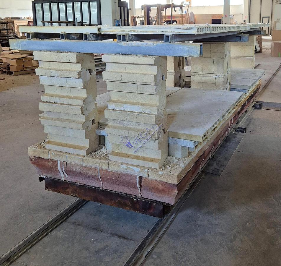 Usato Gas turbo kiln JOB FORNI mod. PULSAR BRICK - 6 m3, 1450°C, bricks lining