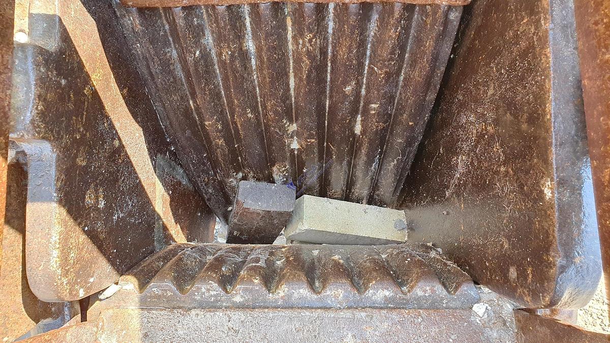 Usato Jaw crusher LORO PARISINI mod. CR 400