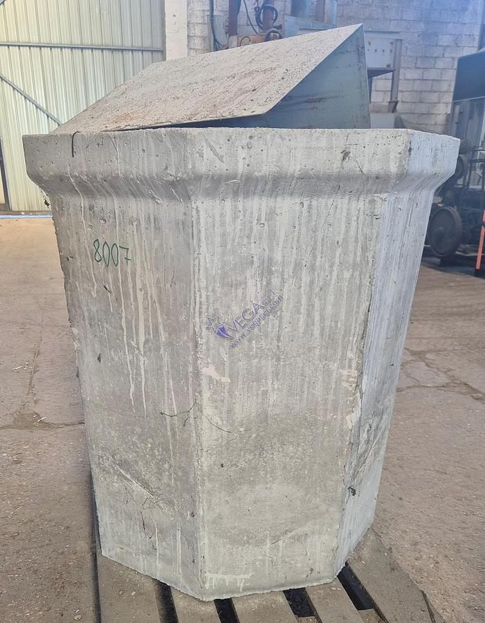Usato Tank