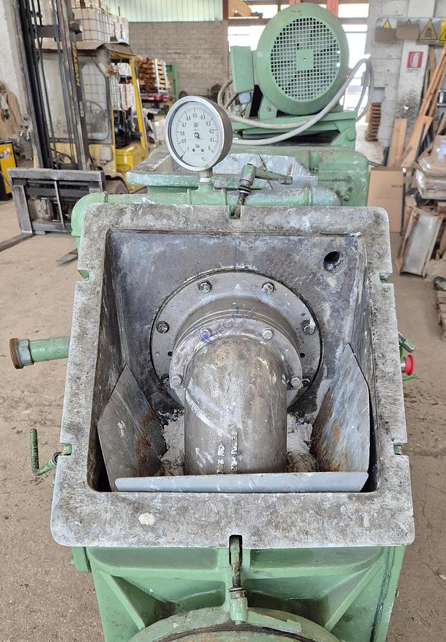 Usato De-airing pugmill NETZSCH mod. 250-25