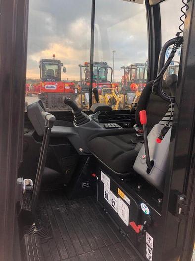 Used Yanmar SV16