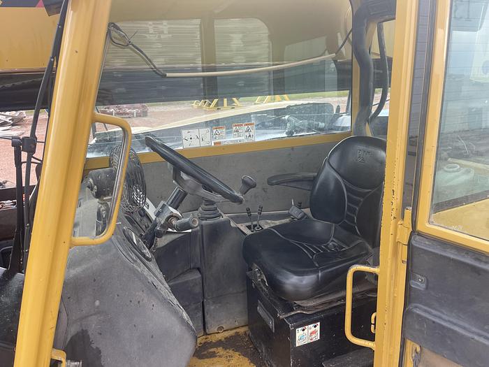 Used 2013  Cat TL1255