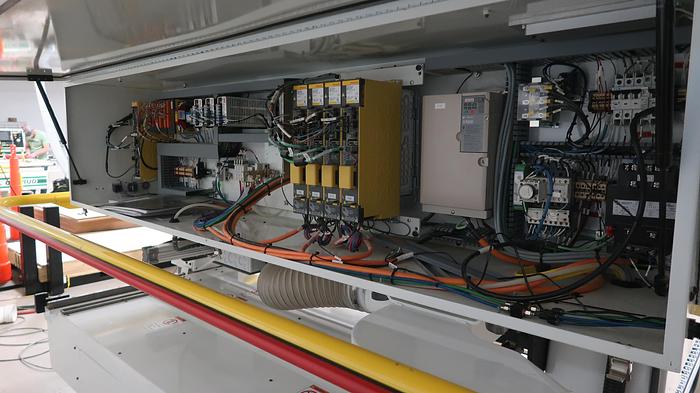 C.R. Onsrud 145M12DA M Series CNC ROUTER