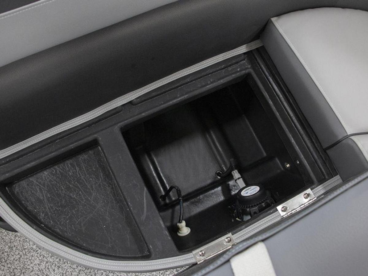 2025 Veranda VF22F4 Deluxe Bi-Toon