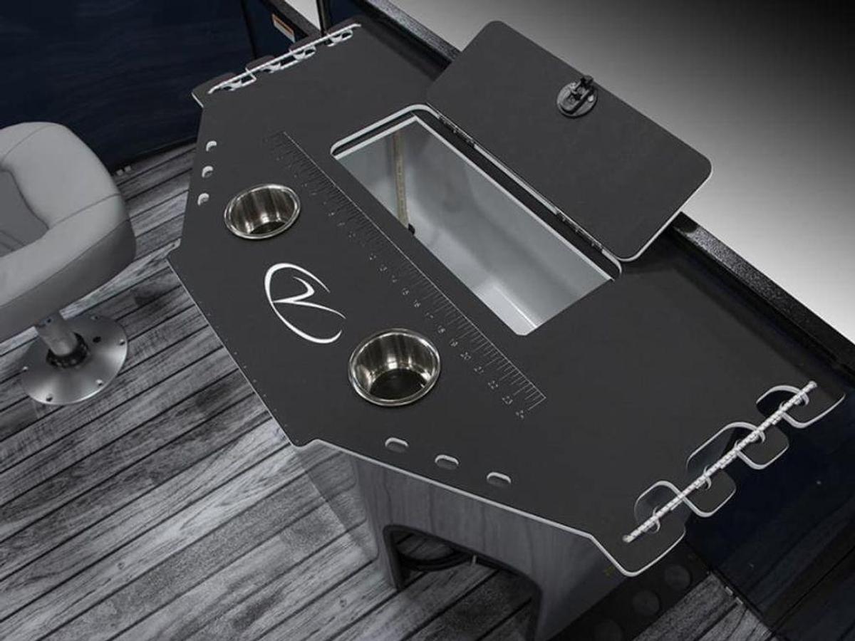 2025 Veranda VF22F2 Deluxe Tri-Toon