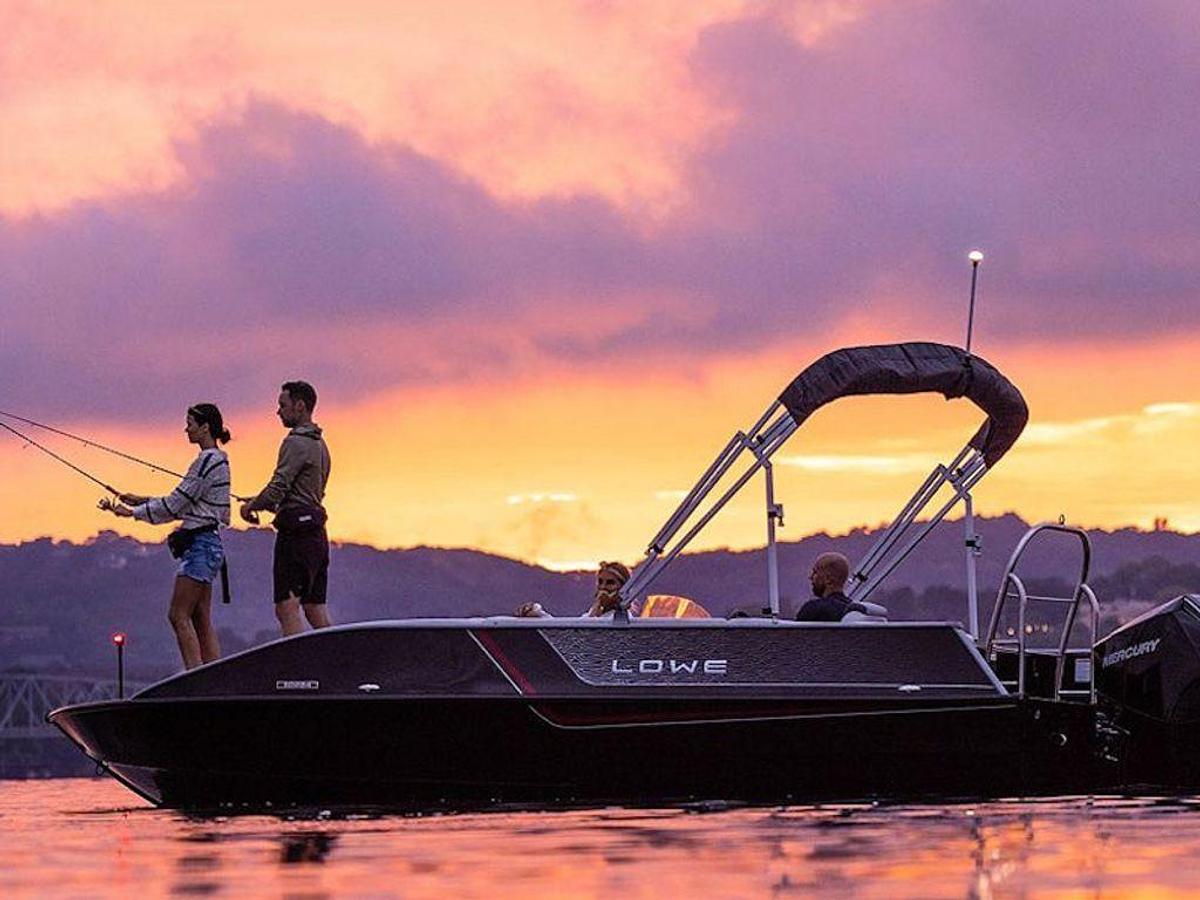 2026 Lowe Boats SD224 Base