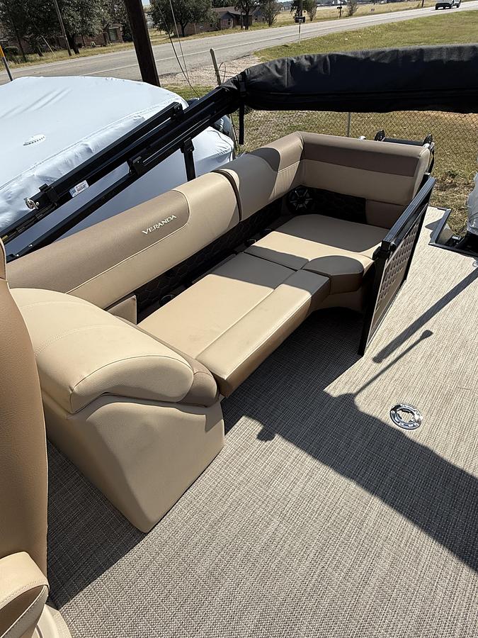 2026 Veranda VR235RC