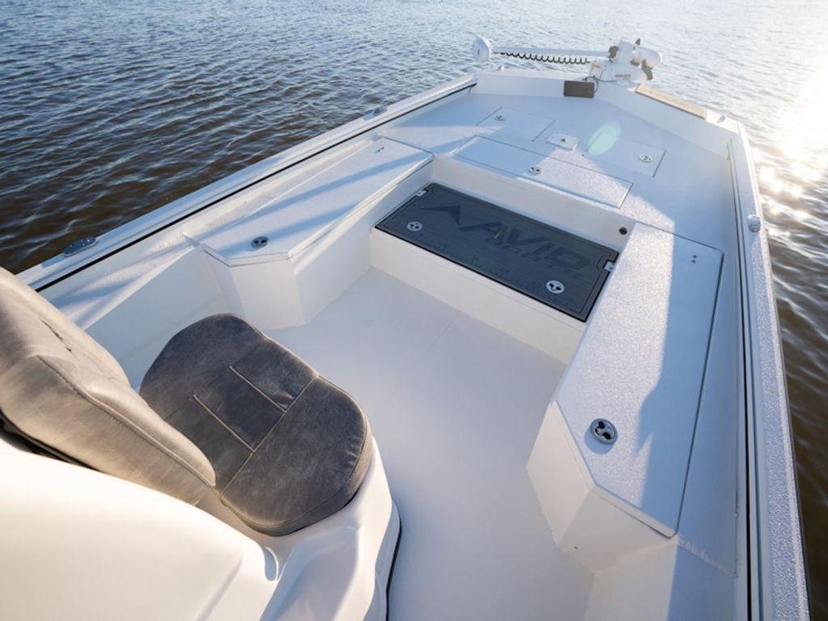 2025 Avid Boats 22 Recon Base