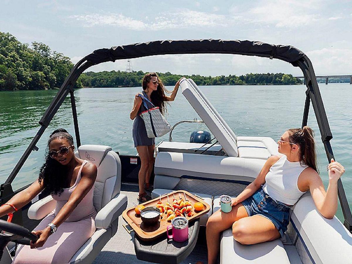 2026 Lowe Boats SS 210 TL