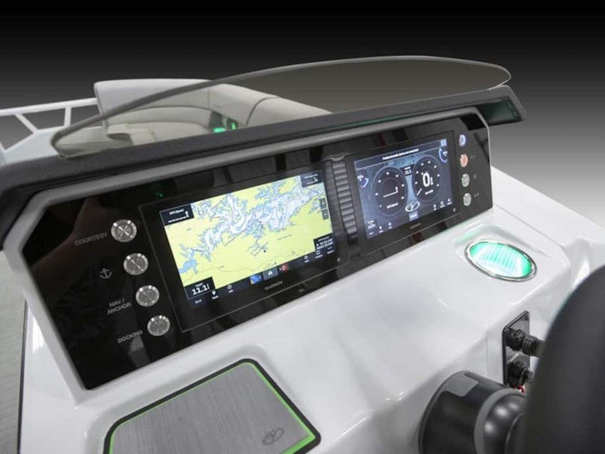 2025 Veranda VX25VL Luxury Tri-Toon