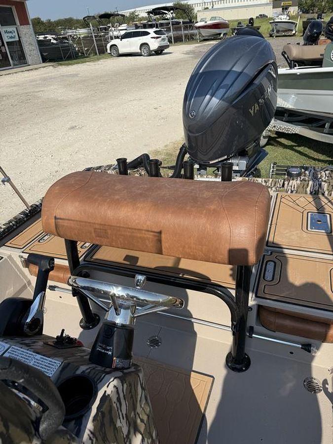 2026 Avid Boats 20 Rogue CC