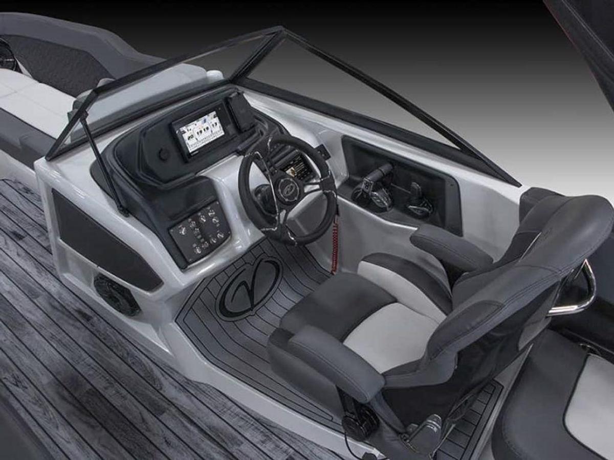 2025 Veranda V One Twin Engine Base