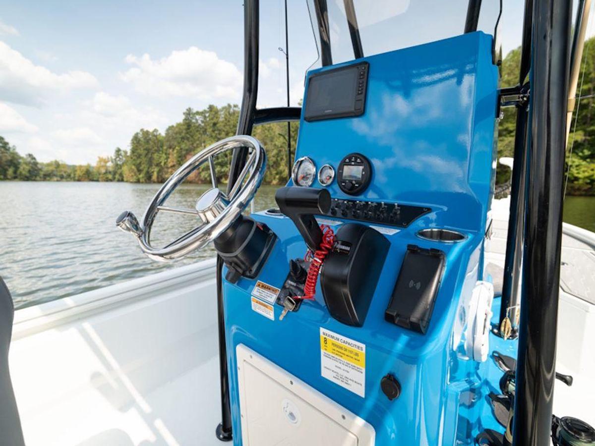 2025 Avid Boats 23 FSX Base