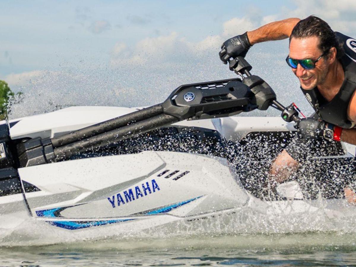 2026 Yamaha WaveRunners SuperJet® Base